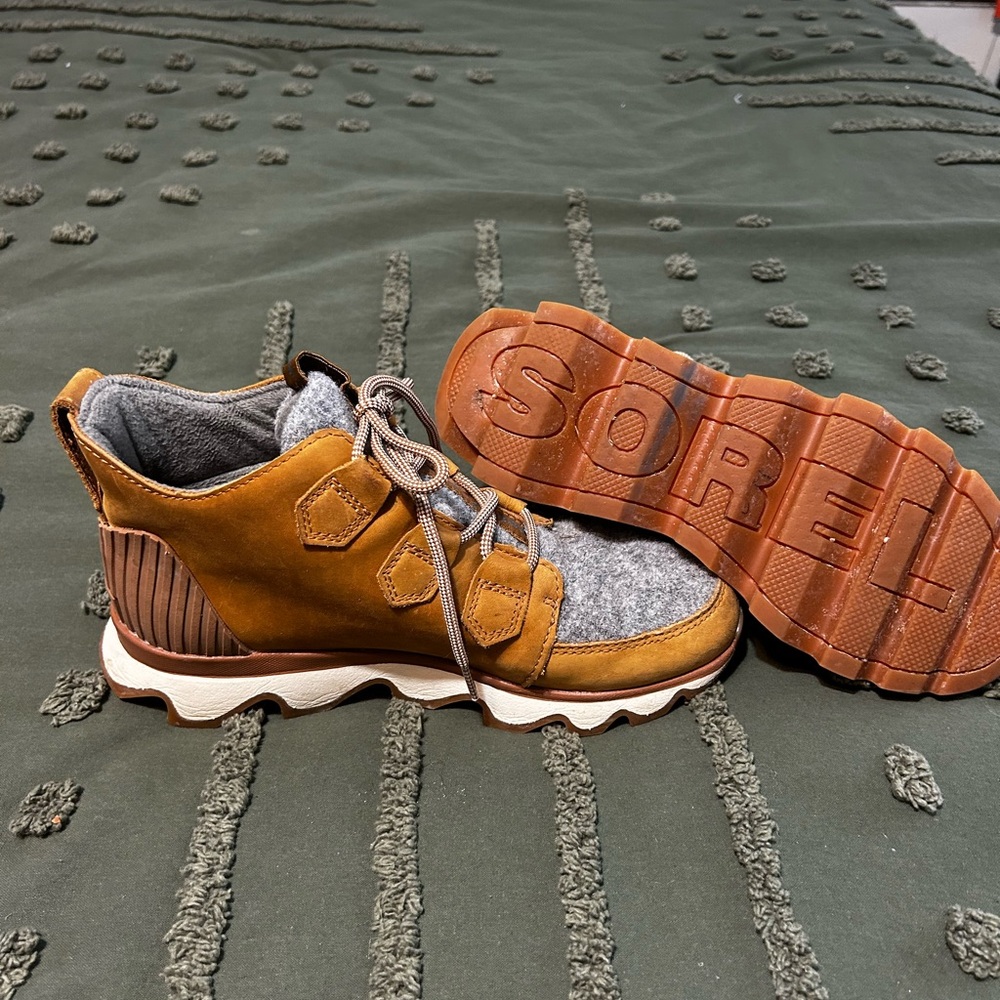 Sorel winter boots 7